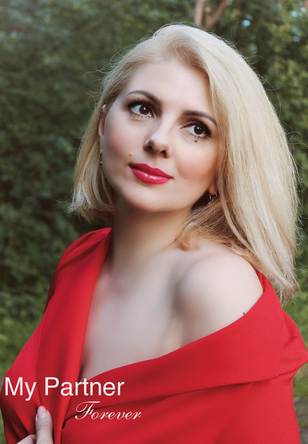 Datingsite to Meet Beautiful Belarusian Lady Alla from Grodno, Belarus