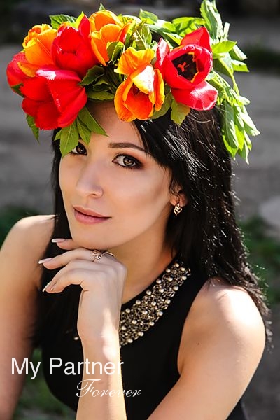 Datingsite to Meet Beautiful Russian Woman Viktoriya from Almaty, Kazakhstan