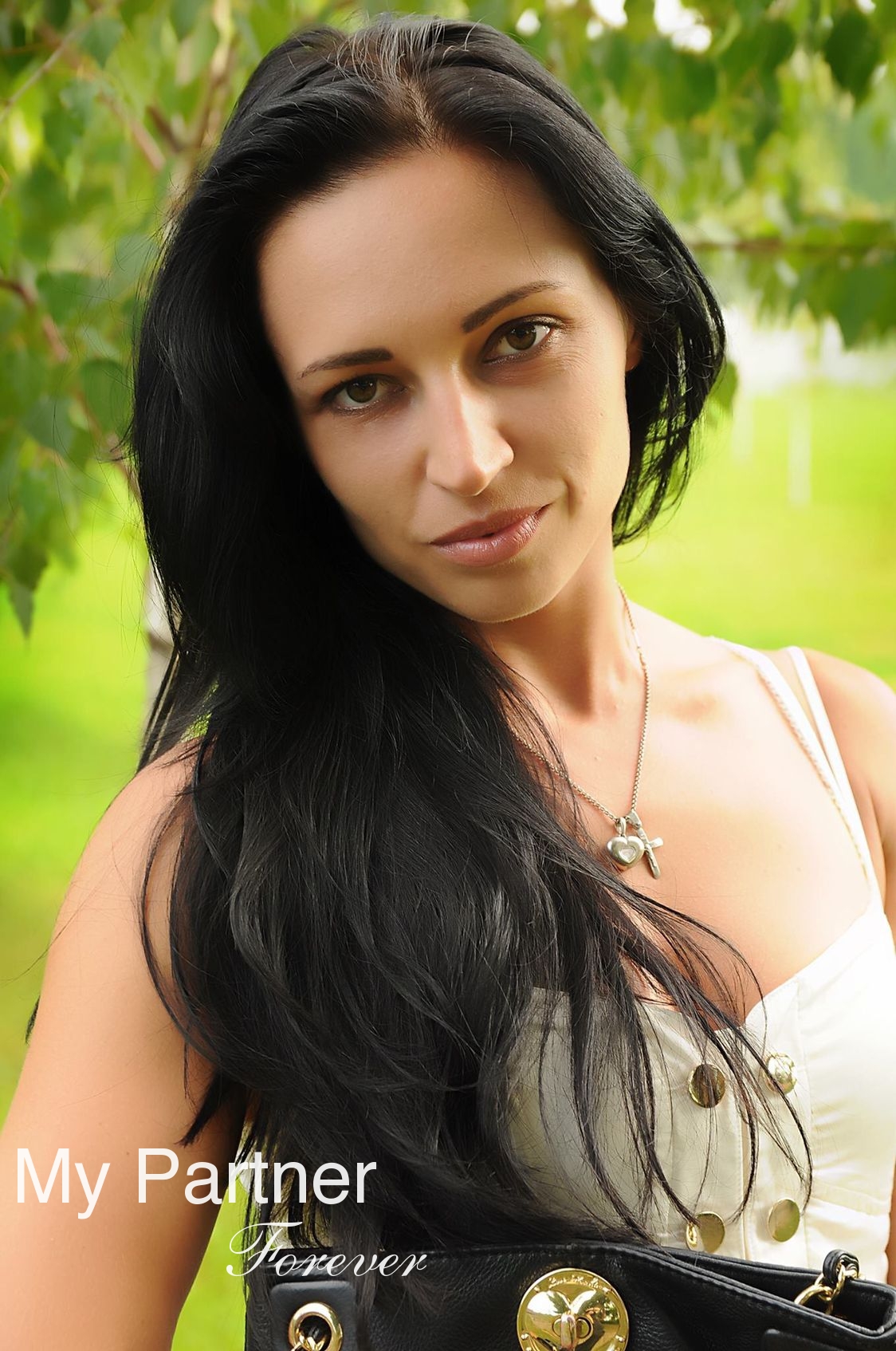 Datingsite to Meet Charming Ukrainian Girl Elena from Vinnitsa, Ukraine