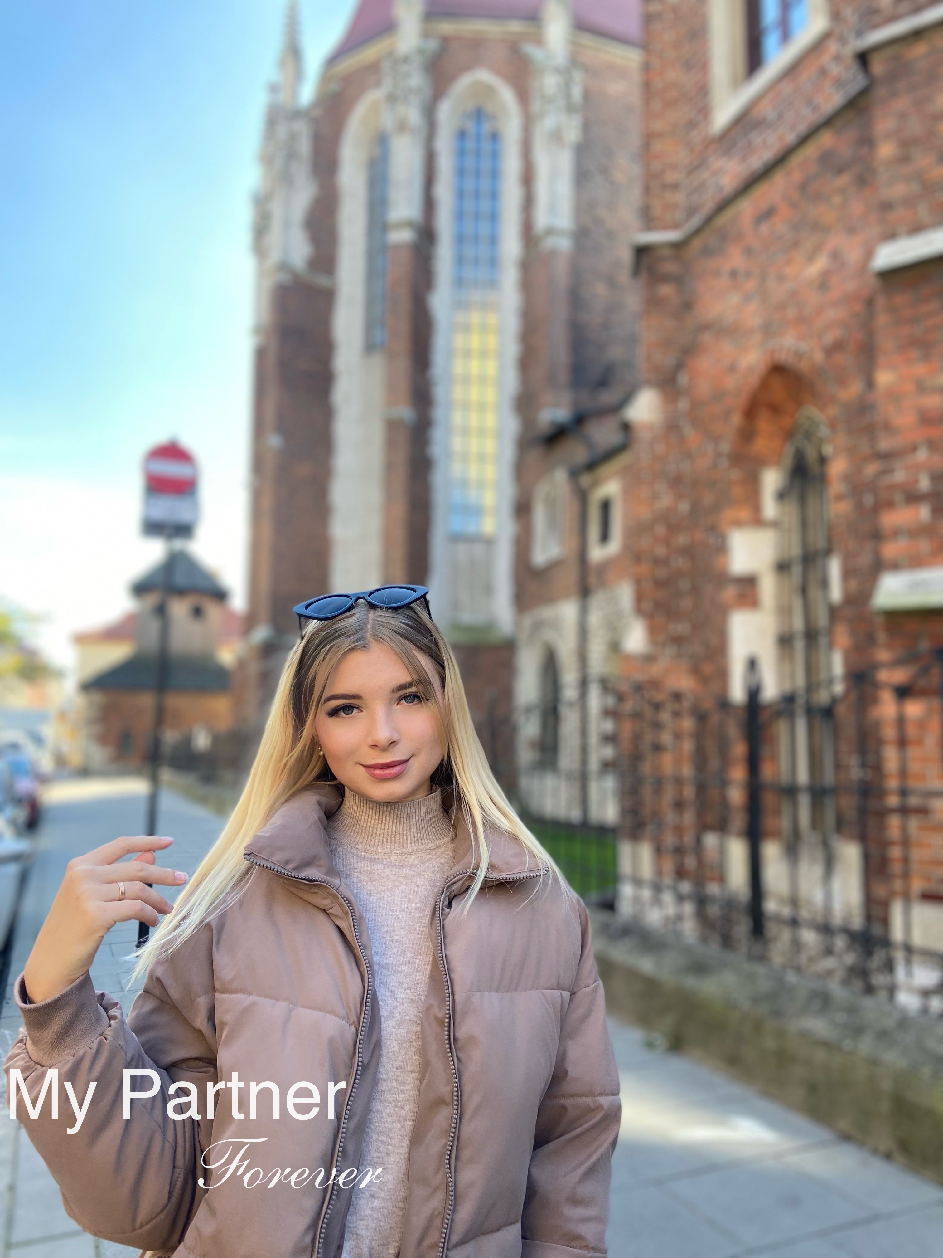 Datingsite to Meet Charming Ukrainian Girl Veronika from Zaporozhye, Ukraine