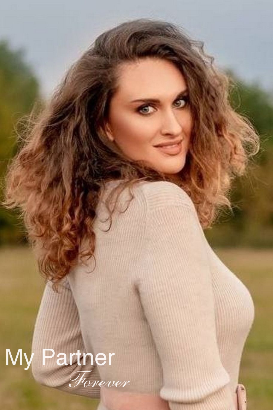 Datingsite to Meet Charming Ukrainian Lady Mariya from Kharkov, Ukraine