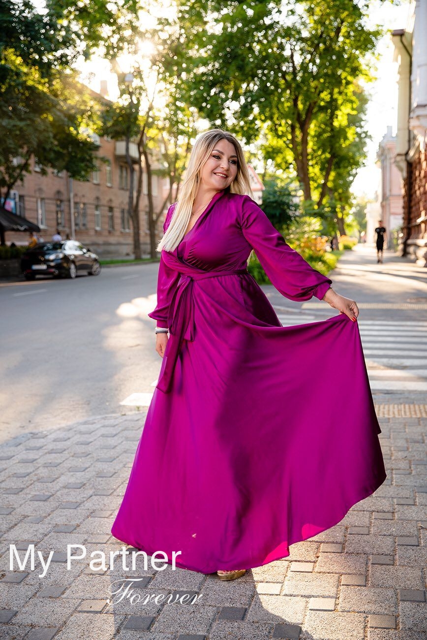 Datingsite to Meet Charming Ukrainian Lady Tatiyana from Poltava, Ukraine