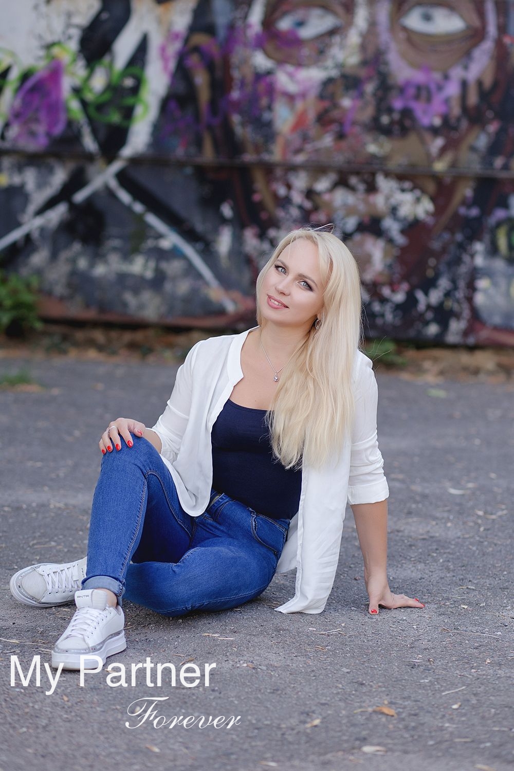 Datingsite to Meet Charming Ukrainian Woman Viktoriya from Poltava, Ukraine
