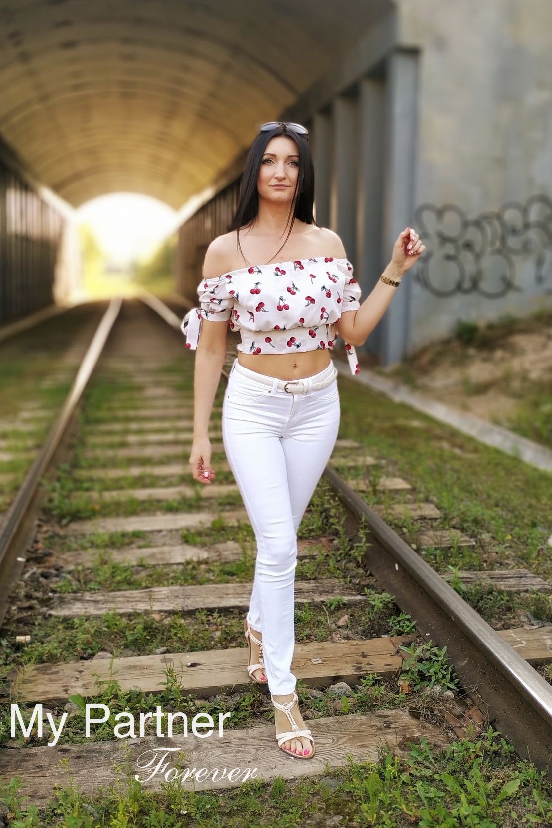 Datingsite to Meet Gorgeous Belarusian Lady Irina from Grodno, Belarus