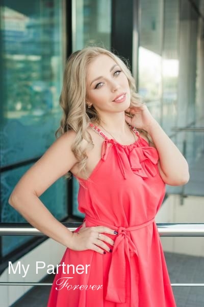 Datingsite to Meet Gorgeous Ukrainian Girl Olga from Zaporozhye, Ukraine