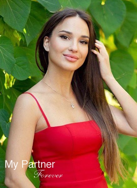 Datingsite to Meet Gorgeous Ukrainian Lady Yuliya from Kiev, Ukraine