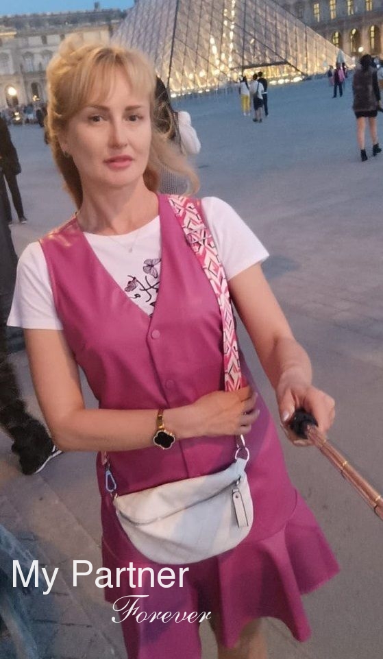 Datingsite to Meet Pretty Ukrainian Lady Anastasiya from Kiev, Ukraine