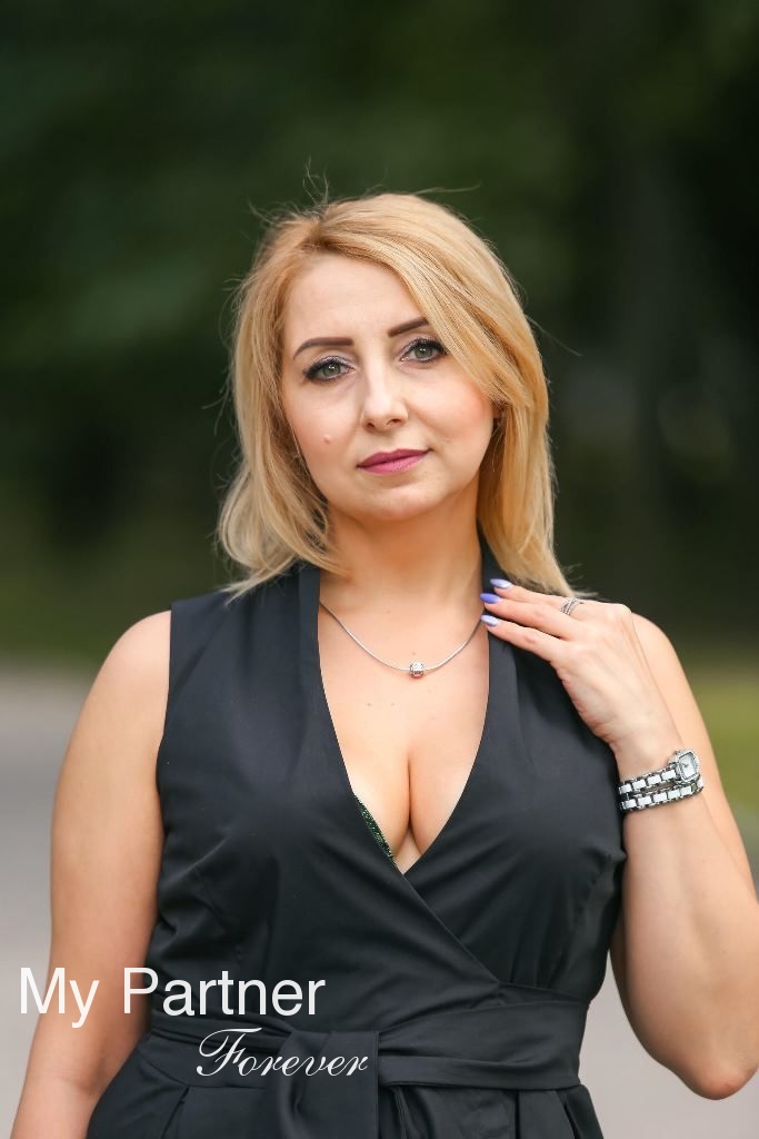 Datingsite to Meet Sexy Ukrainian Lady Tatiyana from Vinnitsa, Ukraine