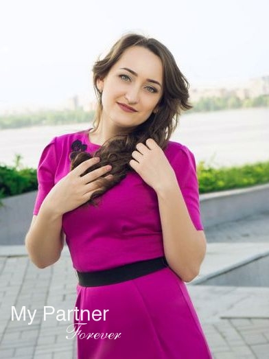 Datingsite to Meet Single Ukrainian Woman Viktoriya from Dniepropetrovsk, Ukraine