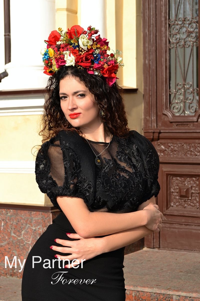 Datingsite to Meet Stunning Ukrainian Girl Olga from Nikolaev, Ukraine