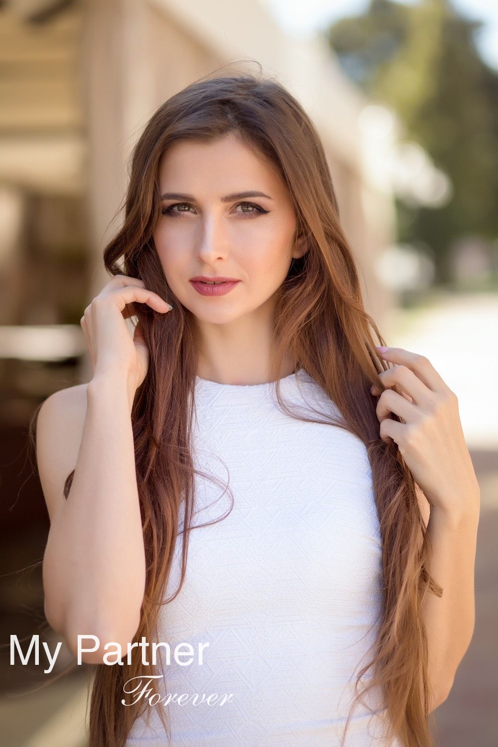Datingsite to Meet Stunning Ukrainian Girl Yuliya from Poltava, Ukraine