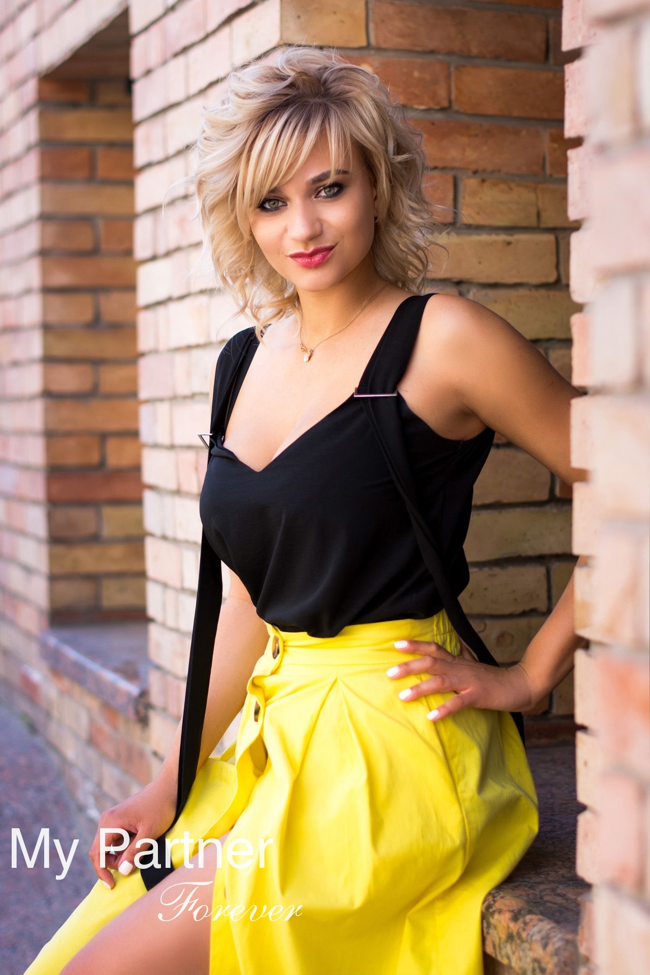 Datingsite to Meet Stunning Ukrainian Lady Elena from Dniepropetrovsk, Ukraine