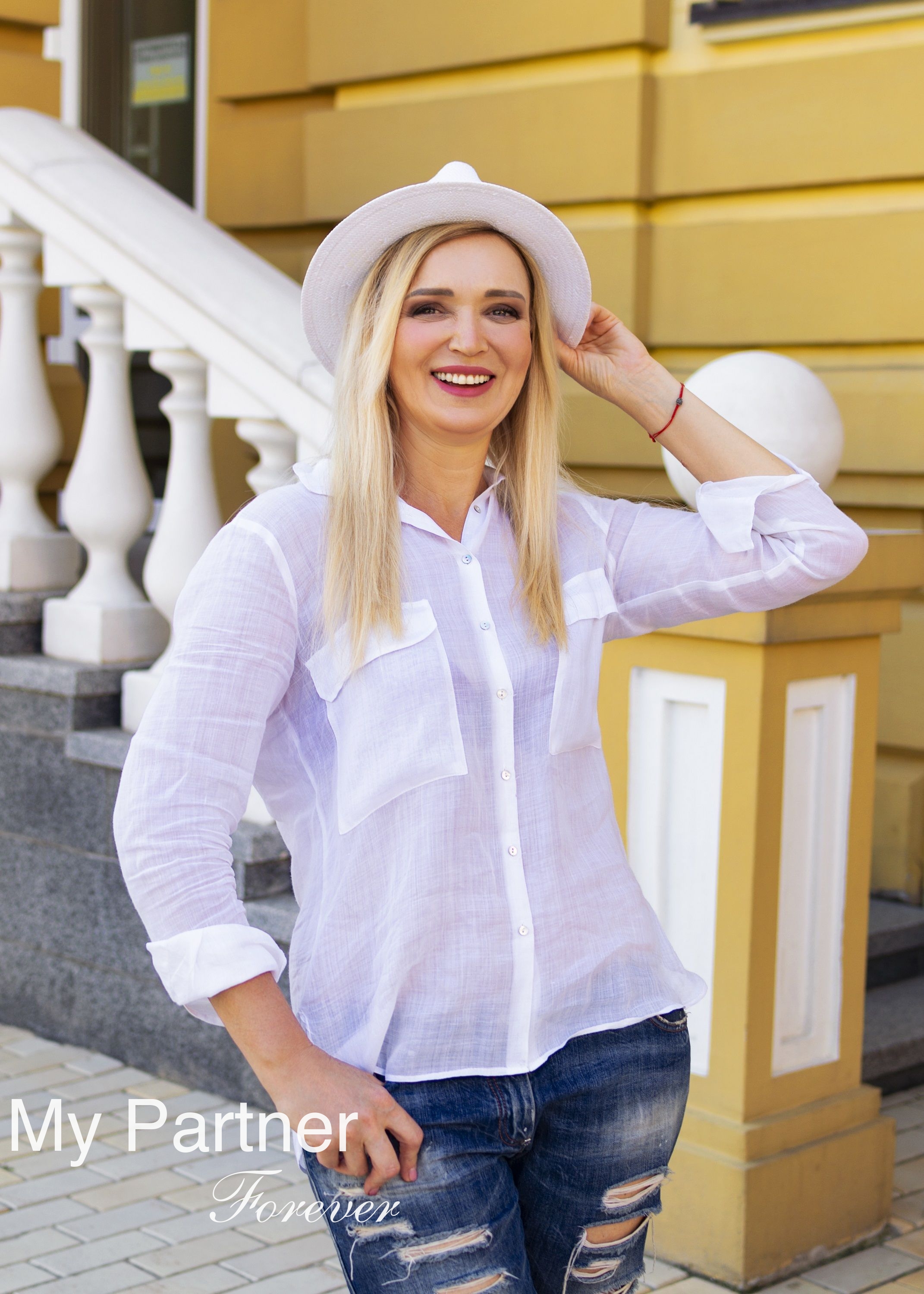 Gorgeous Ukrainian Woman Alena from Kiev, Ukraine