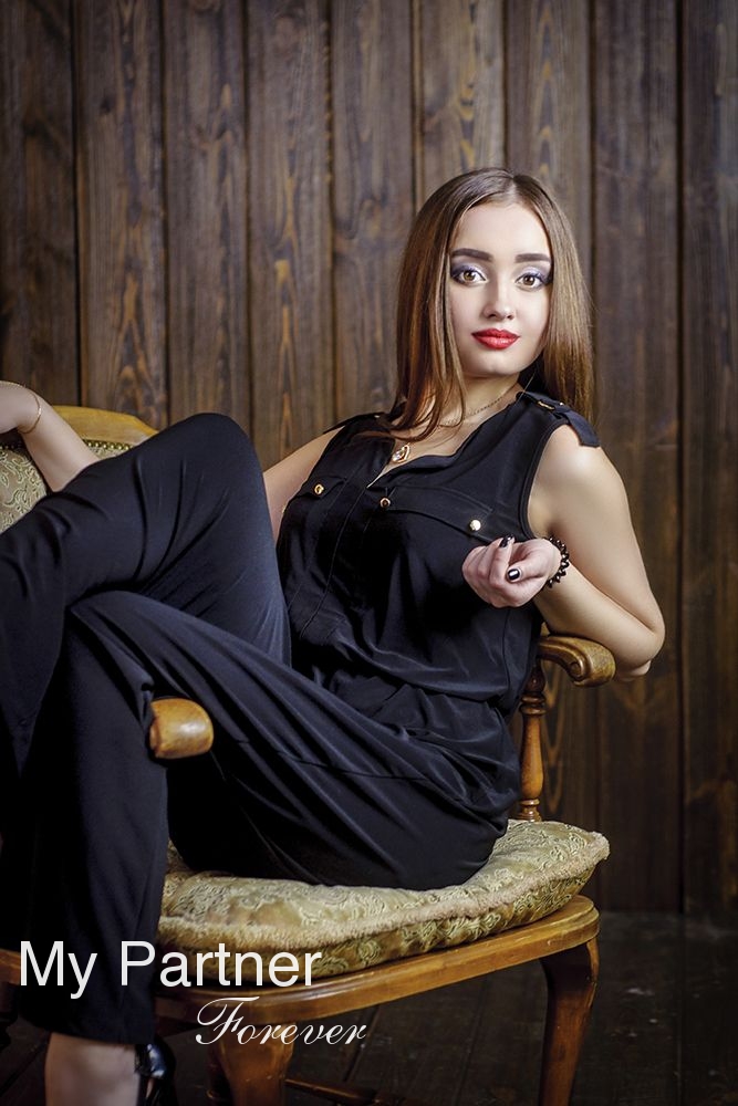 International Marriage Agency to Meet Alina from Poltava, Ukraine