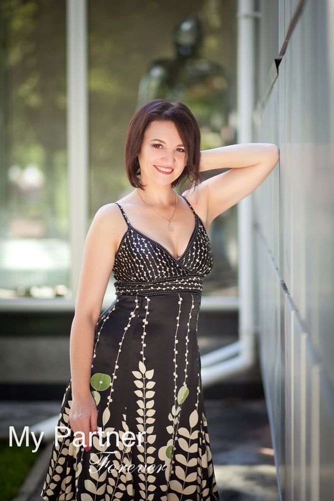 International Matchmaking to Meet Nataliya from Poltava, Ukraine