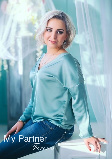 Marriage Agency Service to Meet Inna from Zaporozhye, Ukraine