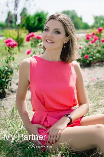Matchmaking Service to Meet Evgeniya from Zaporozhye, Ukraine