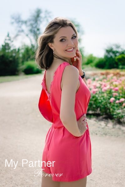 Meet Pretty Ukrainian Woman Evgeniya from Zaporozhye, Ukraine