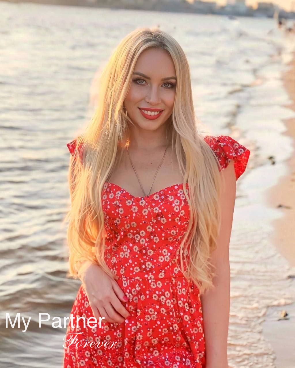 ukrainian-bride-seeking-men-alina-from-kiev-ukraine
