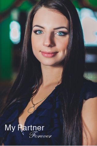 Meet Ukrainian Woman Marina from Poltava, Ukraine