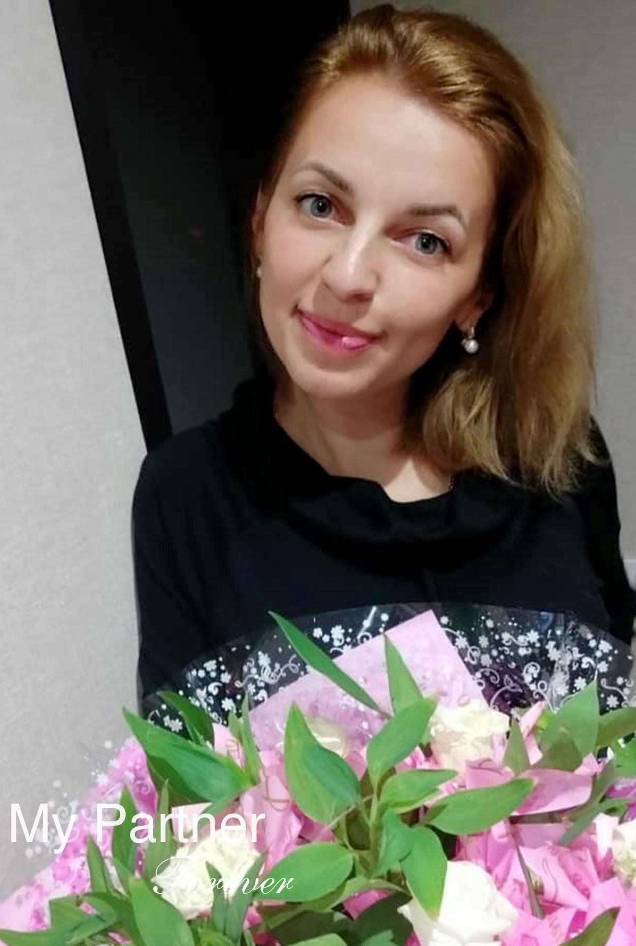 Online Dating with Beautiful Ukrainian Girl Elizaveta from Zaporozhye, Ukraine