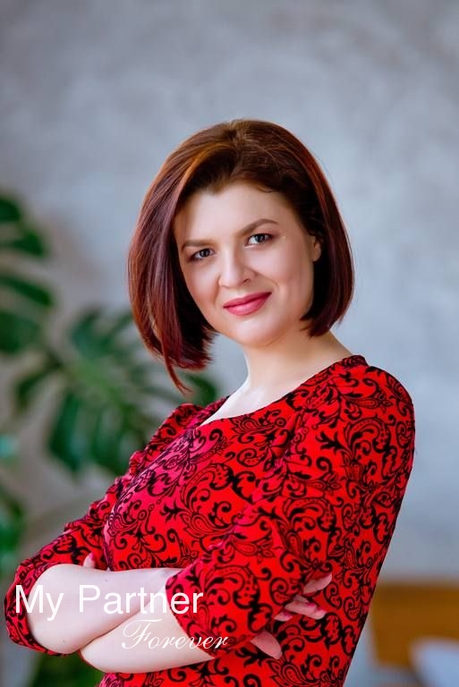 Online Dating with Charming Ukrainian Girl Ekaterina from Zaporozhye, Ukraine