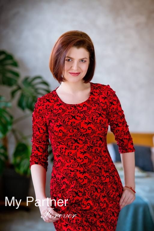 Online Dating with Sexy Ukrainian Girl Ekaterina from Zaporozhye, Ukraine