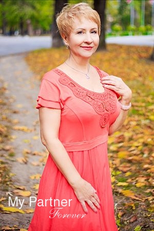 Online Dating with Single Ukrainian Girl Svetlana from Zaporozhye, Ukraine