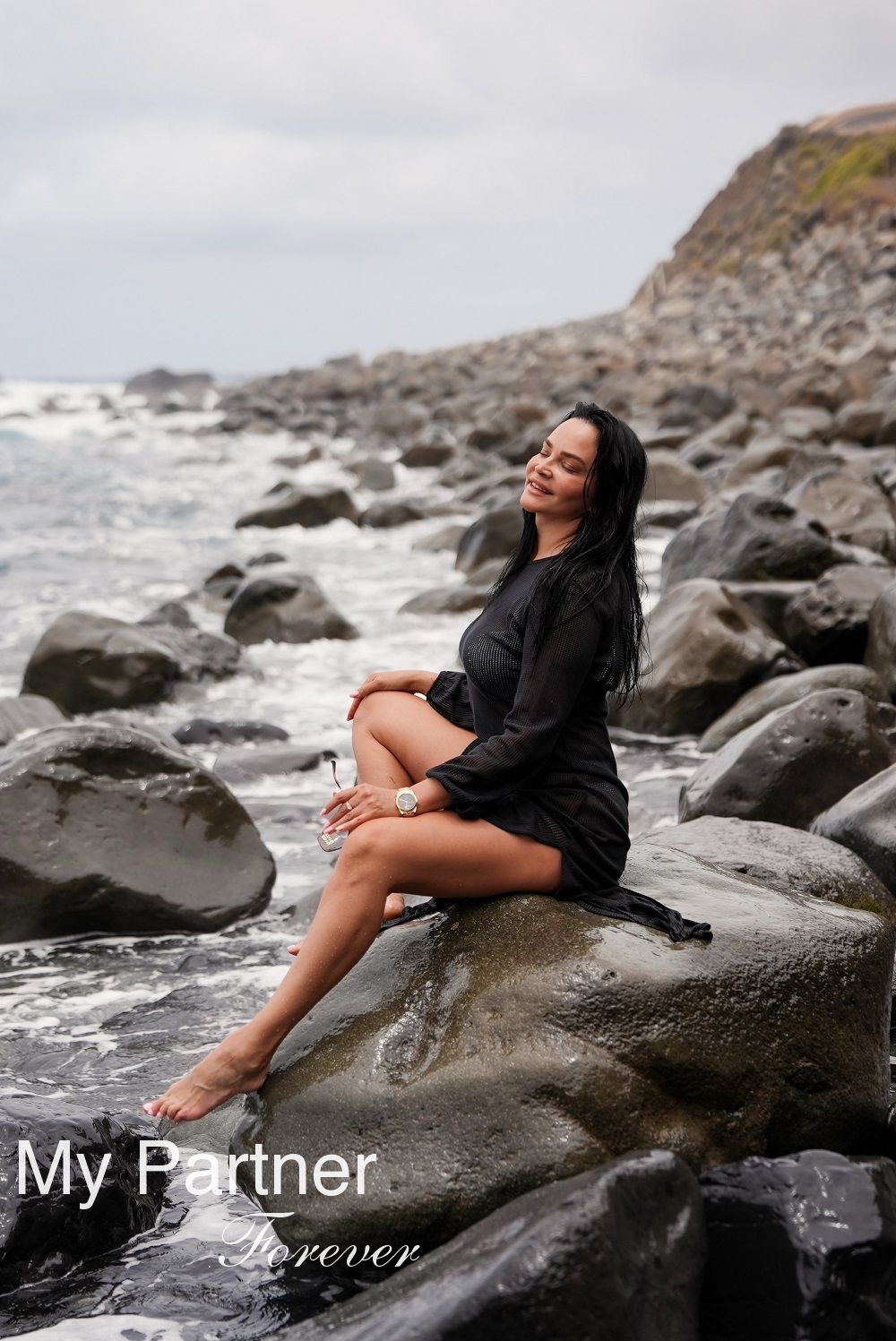 Online Dating with Single Ukrainian Woman Anna from Kherson, Ukraine