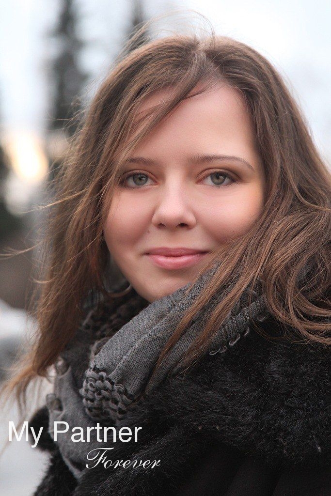 Online Dating with Stunning Russian Woman Anastasiya from Almaty, Kazakhstan