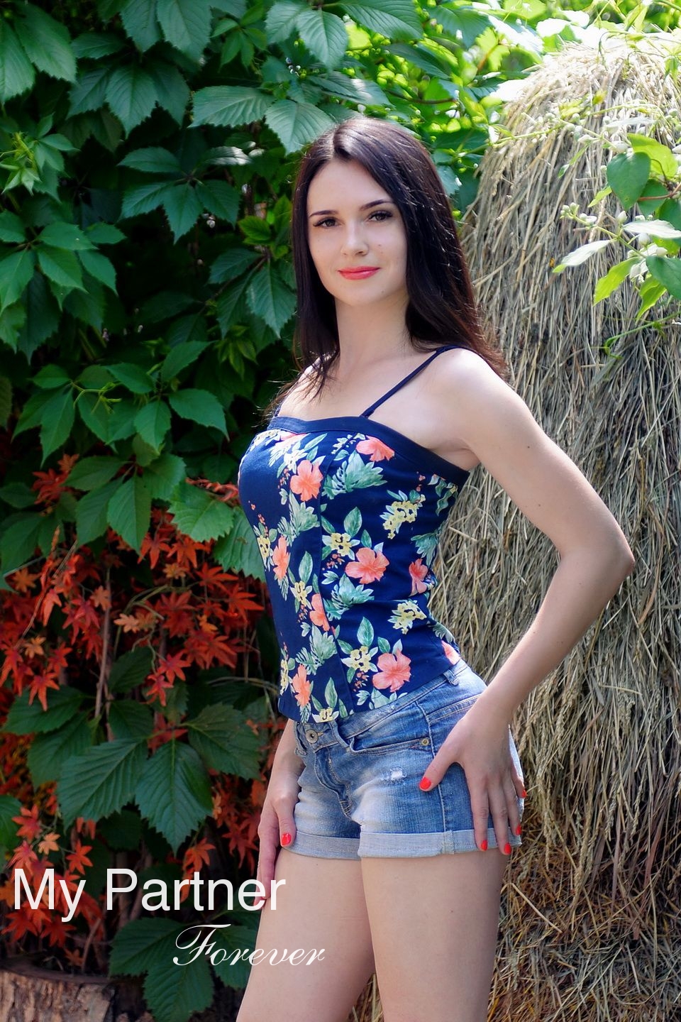 Online Dating with Stunning Ukrainian Girl Nataliya from Kharkov, Ukraine