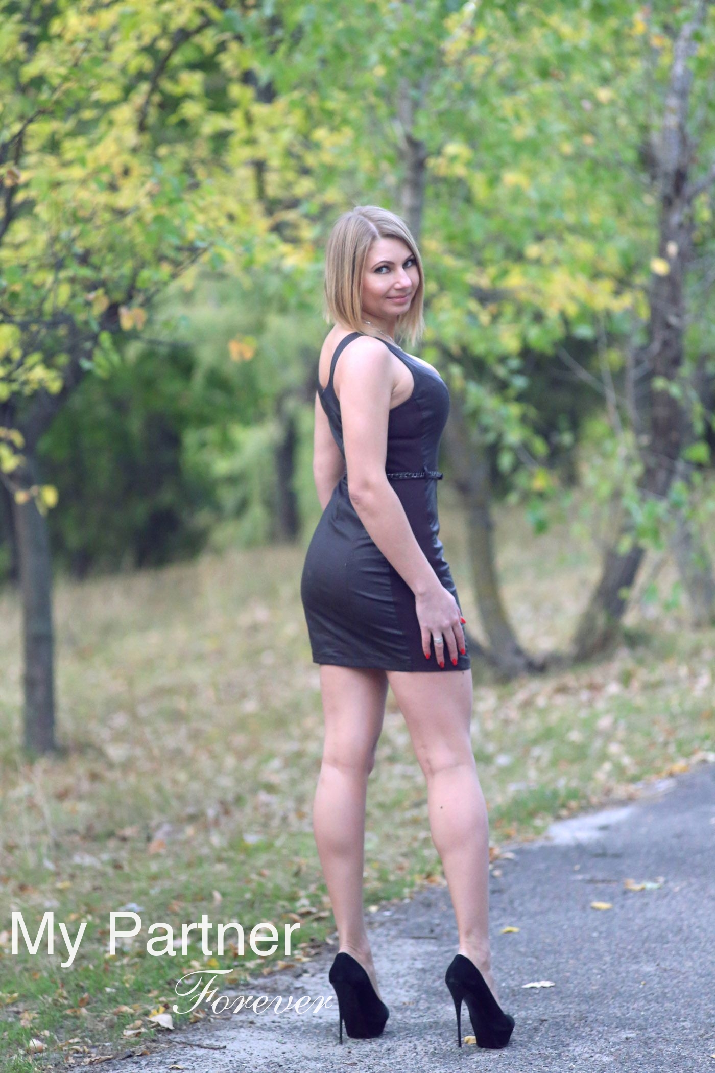 Online Dating with Stunning Ukrainian Woman Anna from Nikolaev, Ukraine