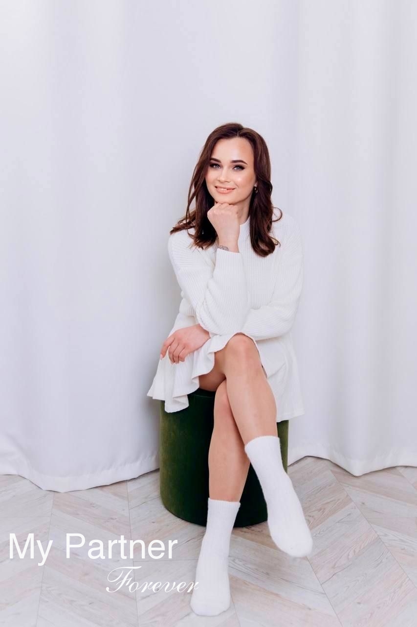 Pretty Bride from Ukraine - Marina from Lvov, Ukraine