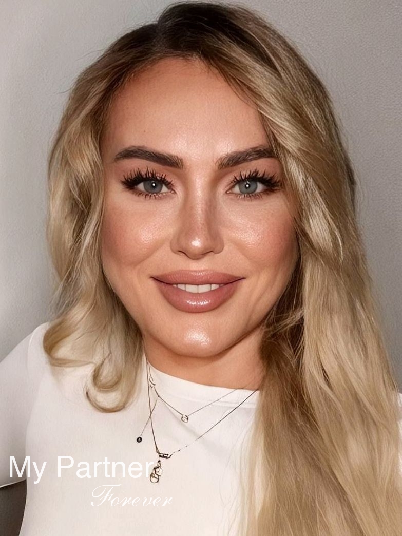 Single Girl from Ukraine - Elena from Odessa, Ukraine