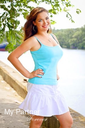 Ukrainian Girl Seeking Men - Viktoriya from Zaporozhye, Ukraine