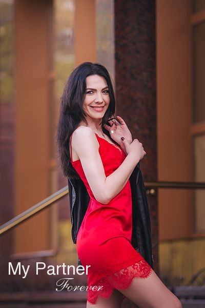 Ukrainian Woman Seeking Marriage - Nataliya from Zaporozhye, Ukraine