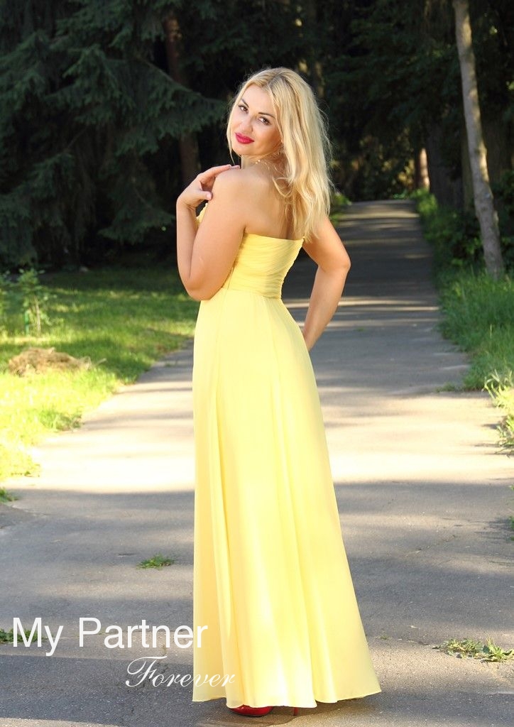 Ukrainian Woman Seeking Marriage - Viktoriya from Vinnitsa, Ukraine