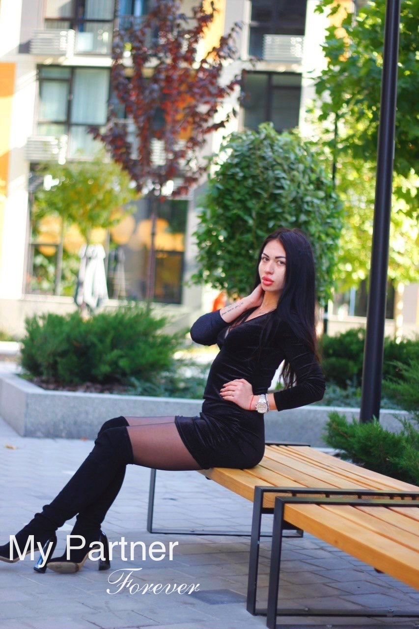 Ukrainian Women Dating - Meet Nataliya from Kiev, Ukraine