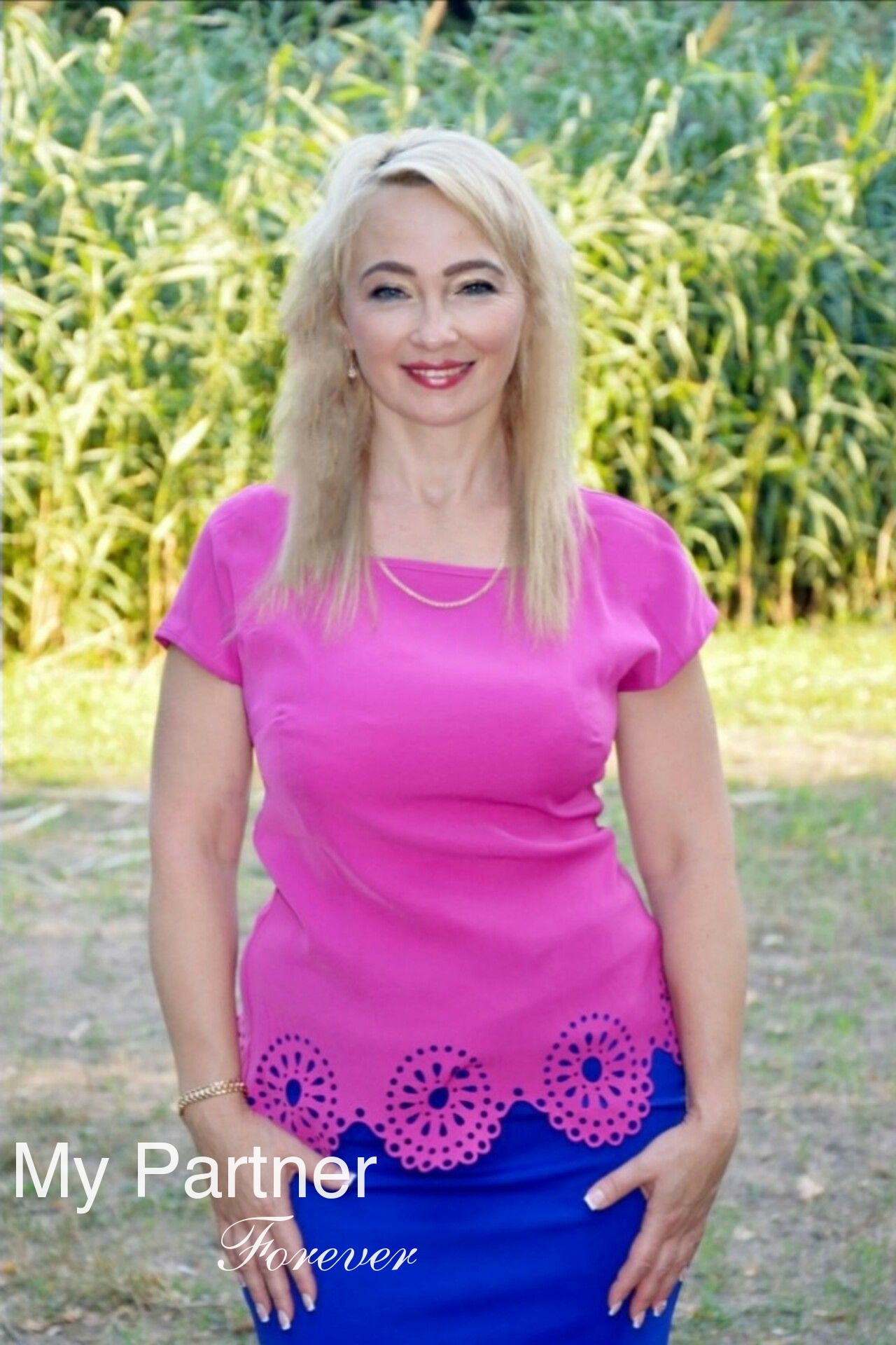 Ukrainian Women Matchmaking - Meet Elena from Cherkasy, Ukraine