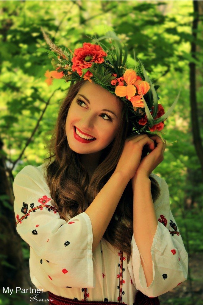 Online Dating with Sexy Ukrainian Woman Anastasiya from Kiev, Ukraine