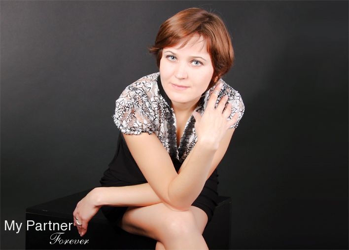 Online Dating with Single Ukrainian Girl Elena from Sumy, Ukraine