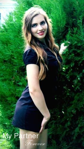 Single Girl from Ukraine - Yuliya from Poltava, Ukraine