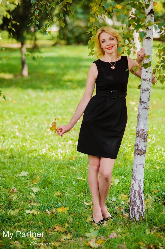 Single Ukrainian Girl Yana from Poltava, Ukraine